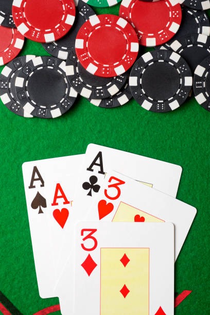 cwd live dealer blackjack table with real dealer and players